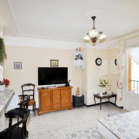 Awesome In Amelie-les-bains-palal Apartment